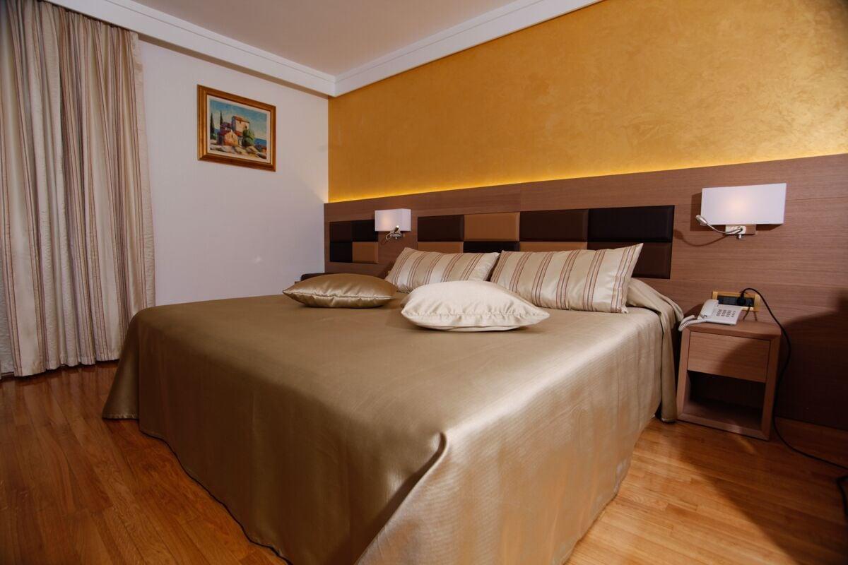 Hotel Cittar Novigrad Istria Exterior foto