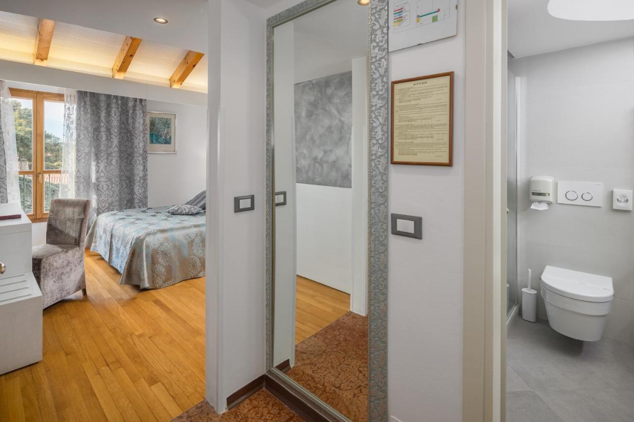 Hotel Cittar Novigrad Istria Exterior foto