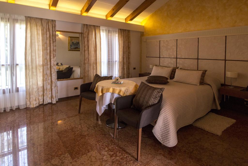 Hotel Cittar Novigrad Istria Exterior foto